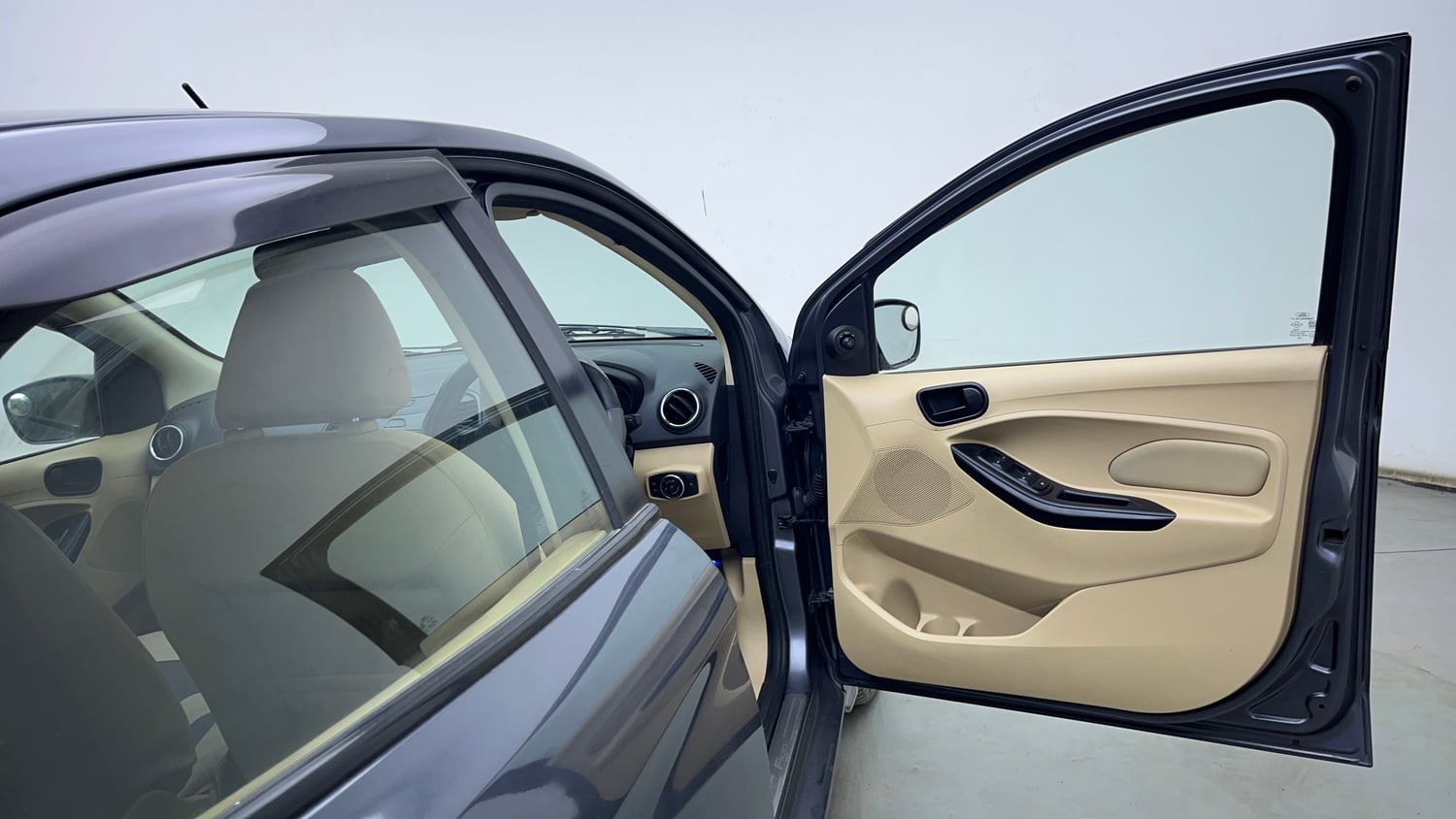 Used 2016 Ford Figo Aspire Titanium 1.2 Ti-VCT Petrol Manual interior RIGHT FRONT DOOR OPEN VIEW