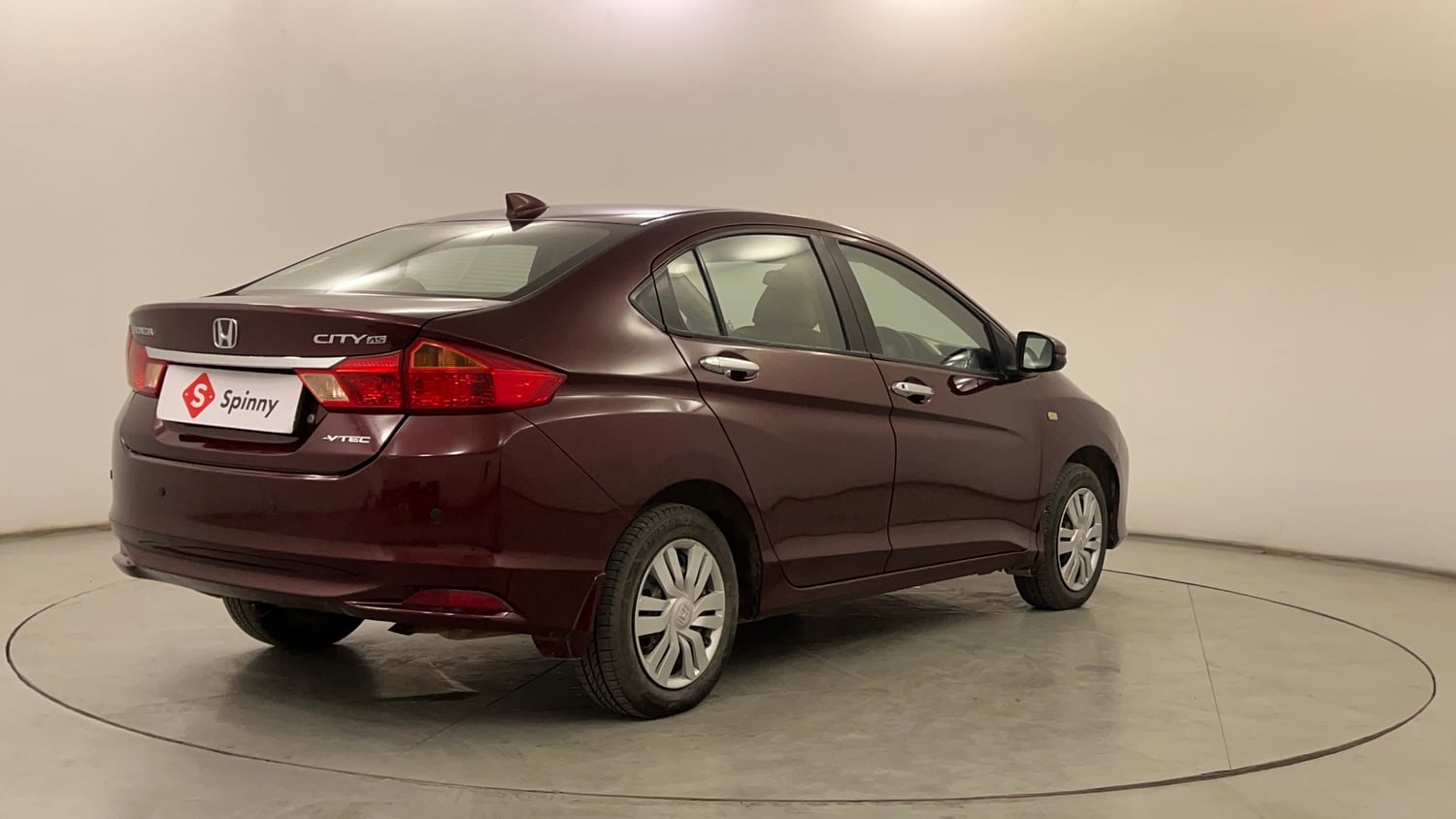 Used 2014 Honda City SV Petrol Manual exterior RIGHT REAR CORNER VIEW