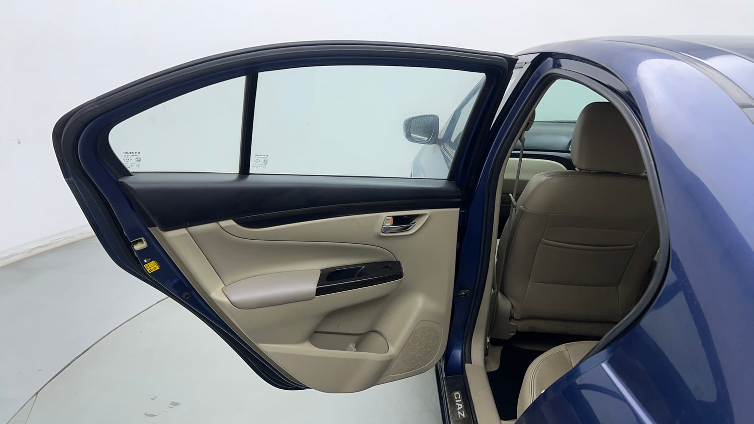 Used 2017 Maruti Suzuki Ciaz Alpha 1.4 MT Petrol Manual interior LEFT REAR DOOR OPEN VIEW