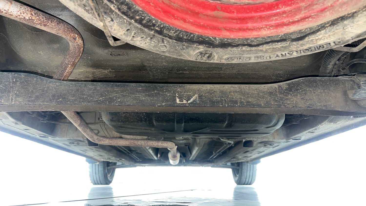 Used 2020 Renault Triber RXZ Petrol Manual extra REAR UNDERBODY VIEW (TAKEN FROM REAR)