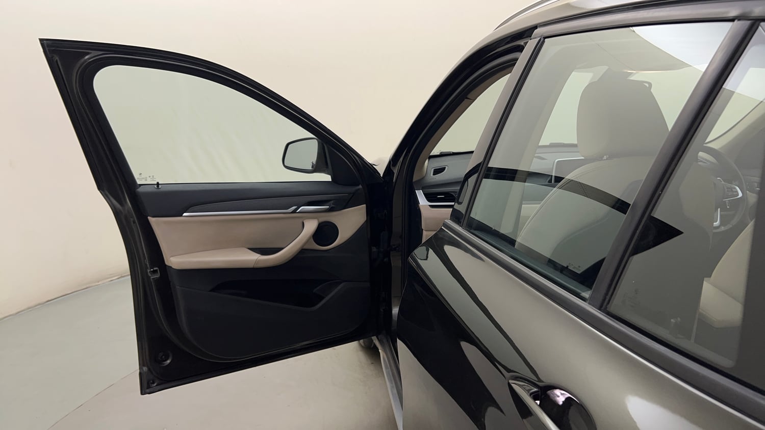Used 2019 BMW X1 sDrive20i xLine Petrol Automatic interior LEFT FRONT DOOR OPEN VIEW