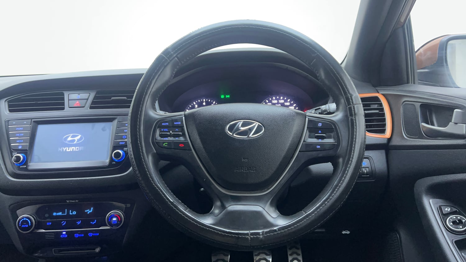 Used 2016 Hyundai i20 Active 1.2 SX Petrol Manual interior STEERING VIEW