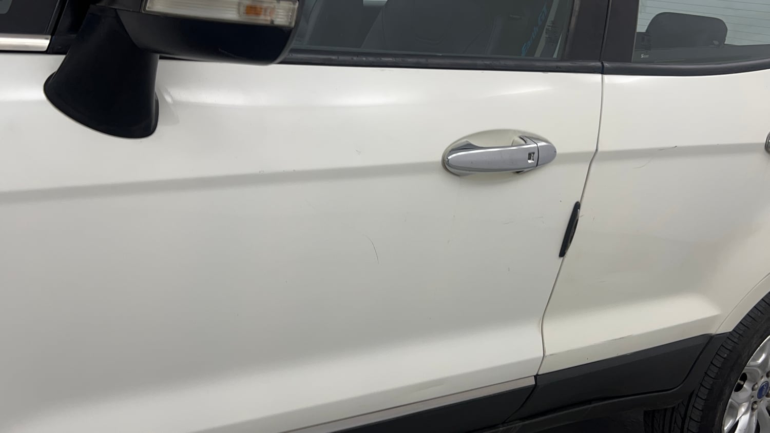 Used 2015 Ford EcoSport Titanium 1.5 TDCi (Opt) Diesel Manual dents MINOR SCRATCH