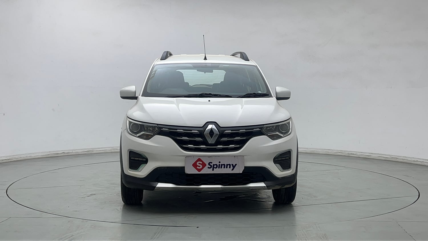 Used 2020 Renault Triber RXZ Petrol Manual exterior FRONT VIEW