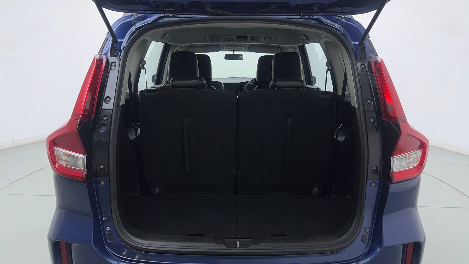 Used 2019 Maruti Suzuki XL6 Alpha MT Petrol Petrol Manual interior DICKY INSIDE VIEW