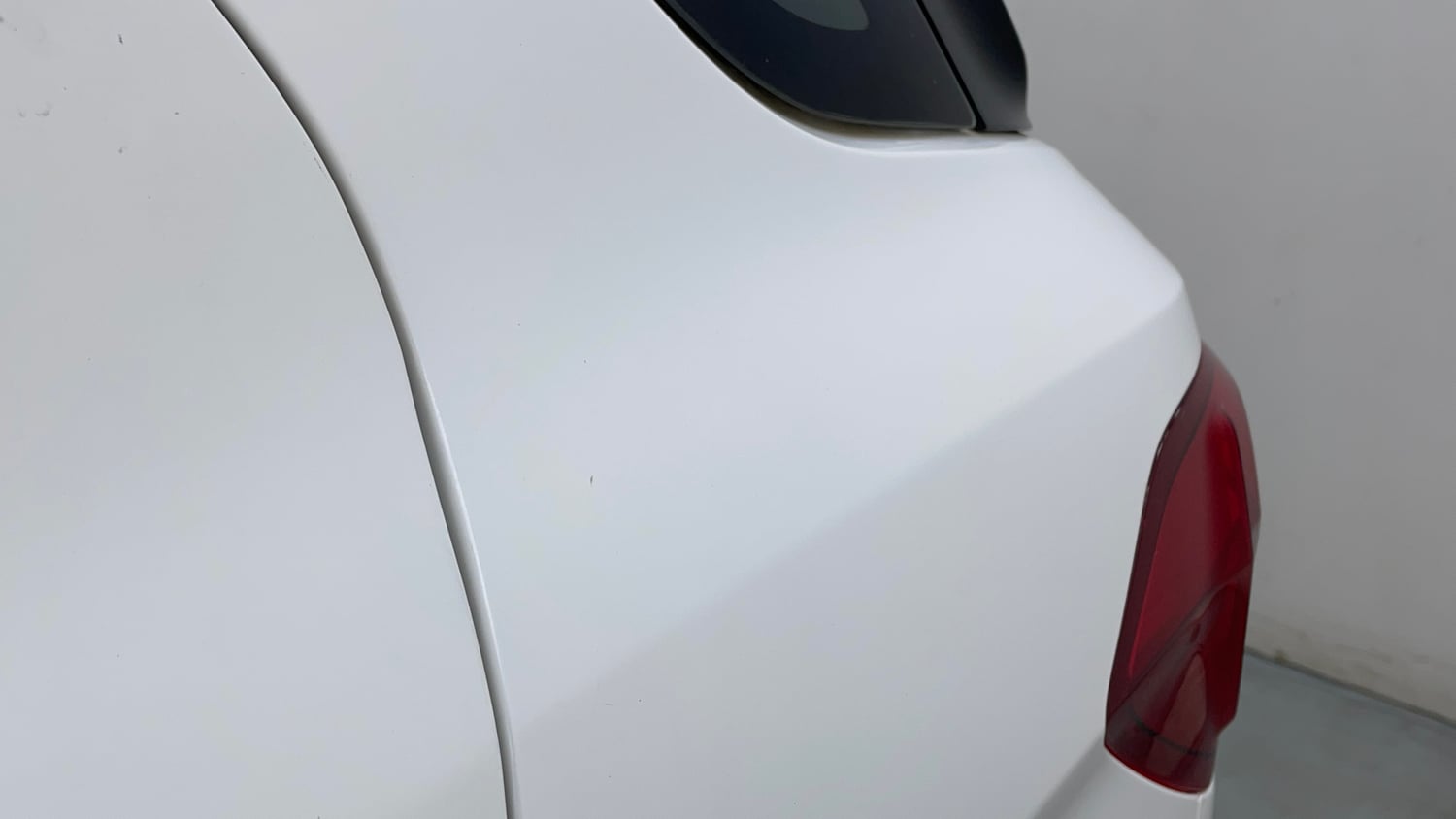 Used 2013 Ford EcoSport Titanium 1.5 Ti-VCT Petrol Manual dents MINOR SCRATCH