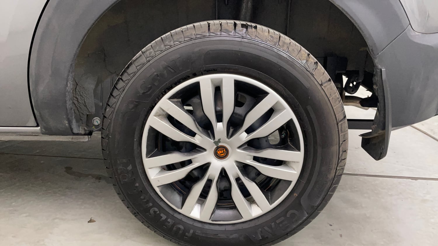 Used 2026 Renault Triber Evolution Petrol Manual tyres LEFT REAR TYRE RIM VIEW