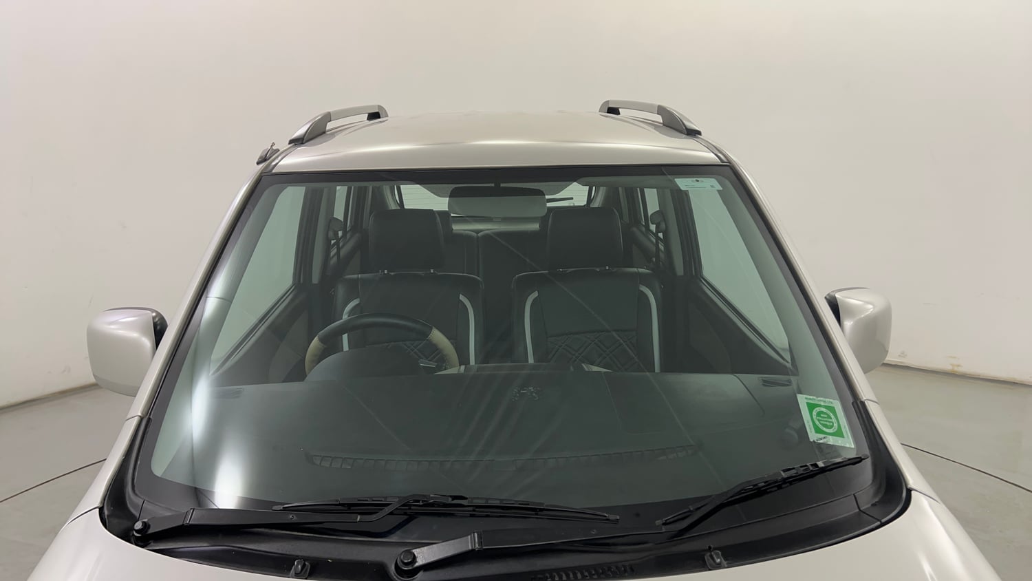 Used 2016 Maruti Suzuki Wagon R VXI Petrol Manual exterior FRONT WINDSHIELD VIEW