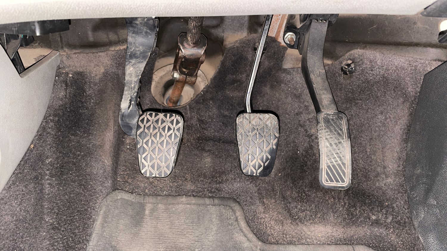 Used 2013 Ford EcoSport Titanium 1.5 Ti-VCT Petrol Manual interior PEDALS VIEW