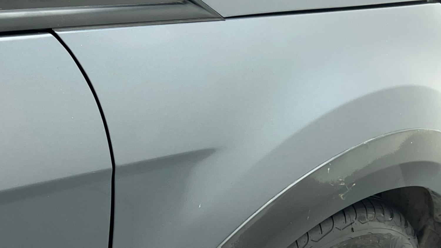 Used 2018 Ford EcoSport Titanium + 1.5L Ti-VCT AT Petrol Automatic dents MINOR SCRATCH
