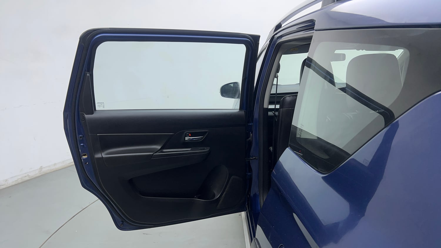Used 2019 Maruti Suzuki XL6 Alpha MT Petrol Petrol Manual interior LEFT REAR DOOR OPEN VIEW