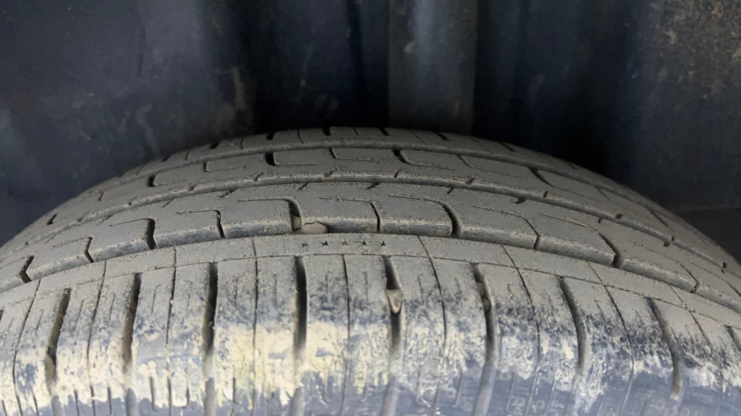Used 2020 Skoda Rapid Active 1.6 MPI Petrol Manual tyres LEFT REAR TYRE TREAD VIEW
