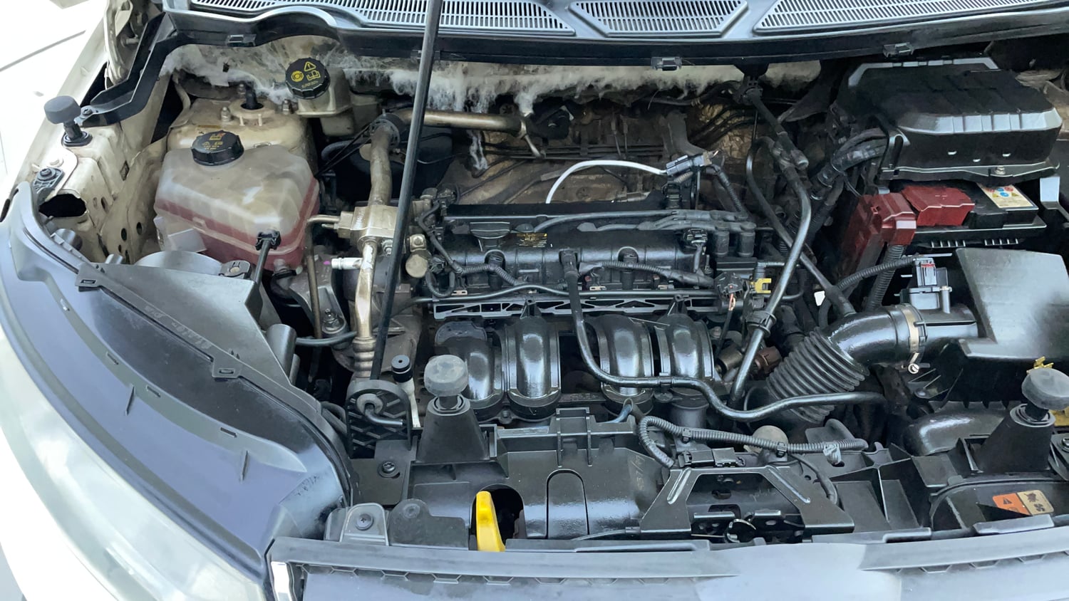 Used 2013 Ford EcoSport Titanium 1.5 Ti-VCT Petrol Manual engine ENGINE RIGHT SIDE VIEW