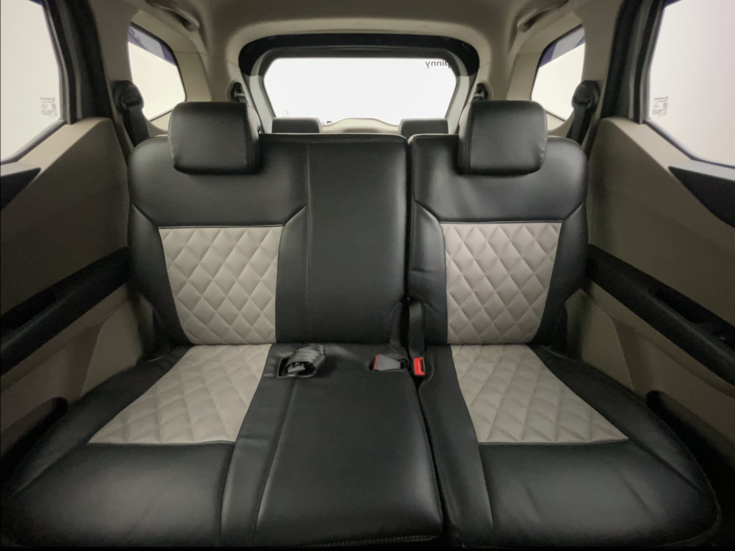 Used 2022 Renault Triber Limited Edition Petrol Manual interior REAR SEAT CONDITION VIEW