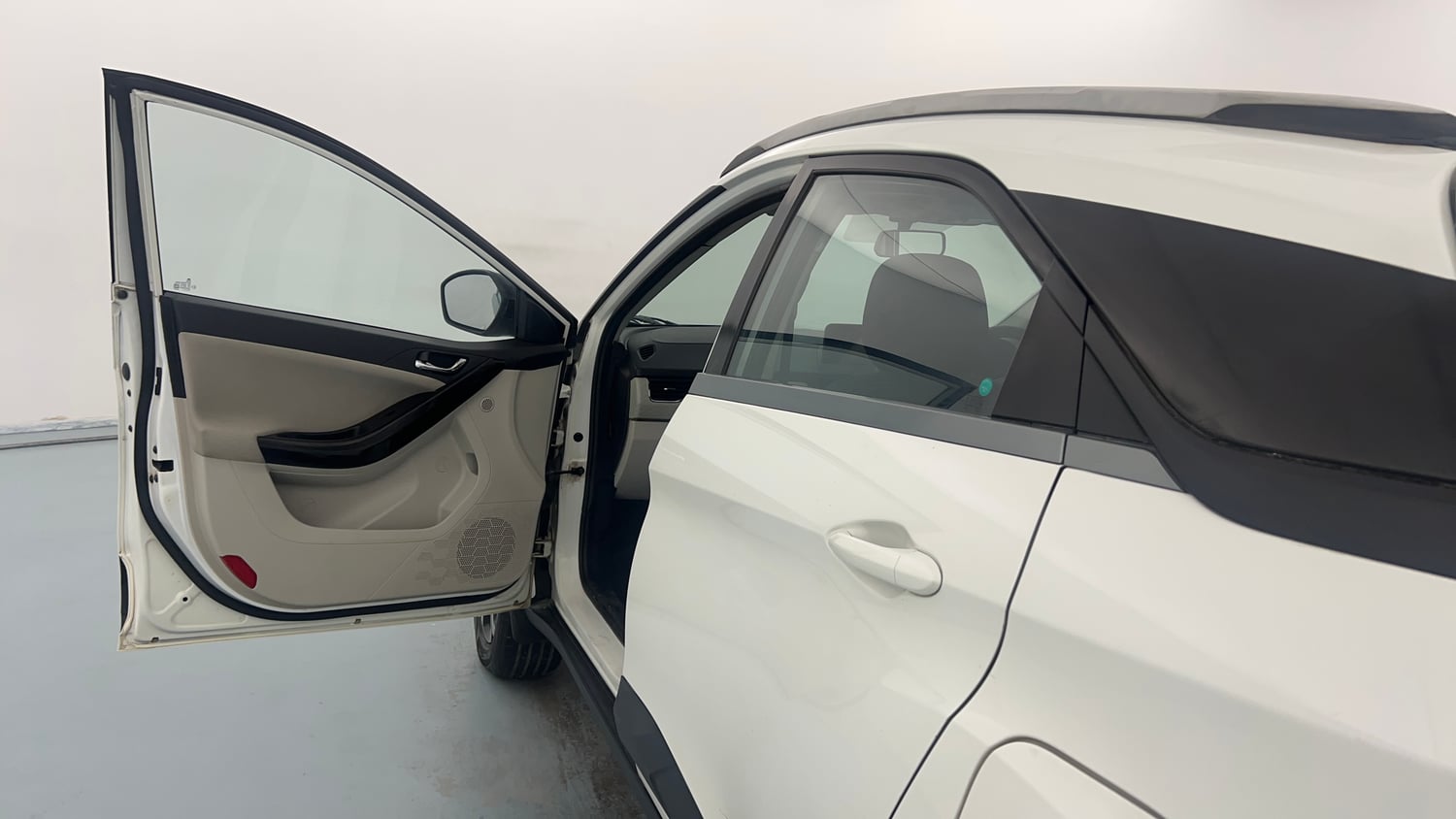 Used 2021 Tata Nexon XZ Plus Petrol Manual interior LEFT FRONT DOOR OPEN VIEW