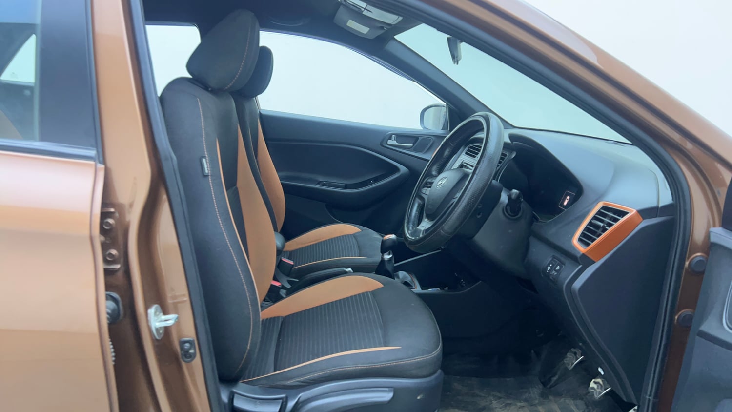 Used 2016 Hyundai i20 Active 1.2 SX Petrol Manual interior RIGHT SIDE FRONT DOOR CABIN VIEW