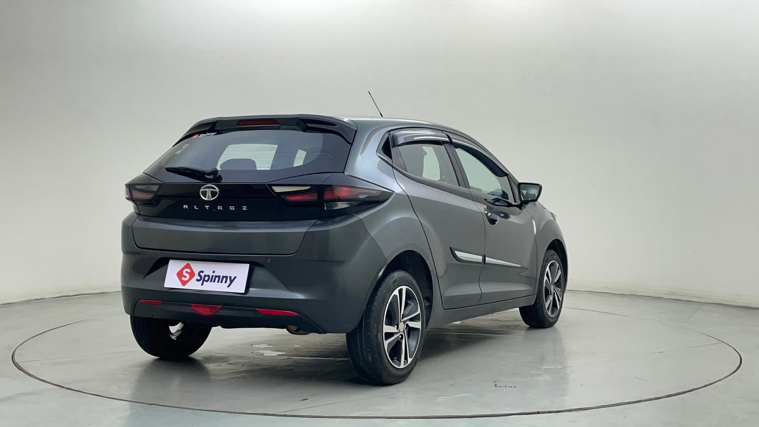 Used 2022 Tata Altroz XZ Plus Petrol Petrol Manual exterior RIGHT REAR CORNER VIEW