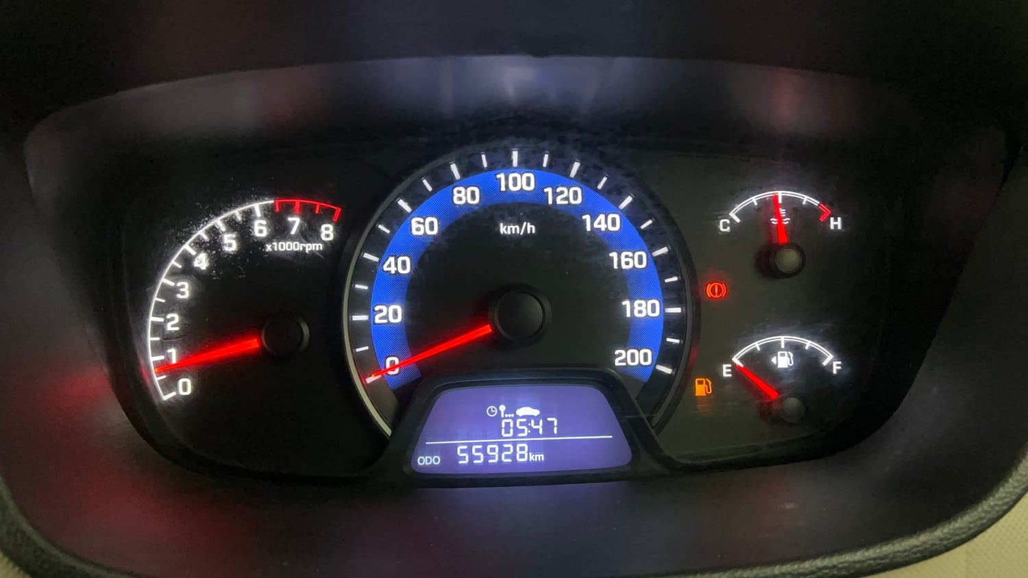 Used 2015 Hyundai Xcent Base 1.2 Petrol Manual interior CLUSTERMETER VIEW