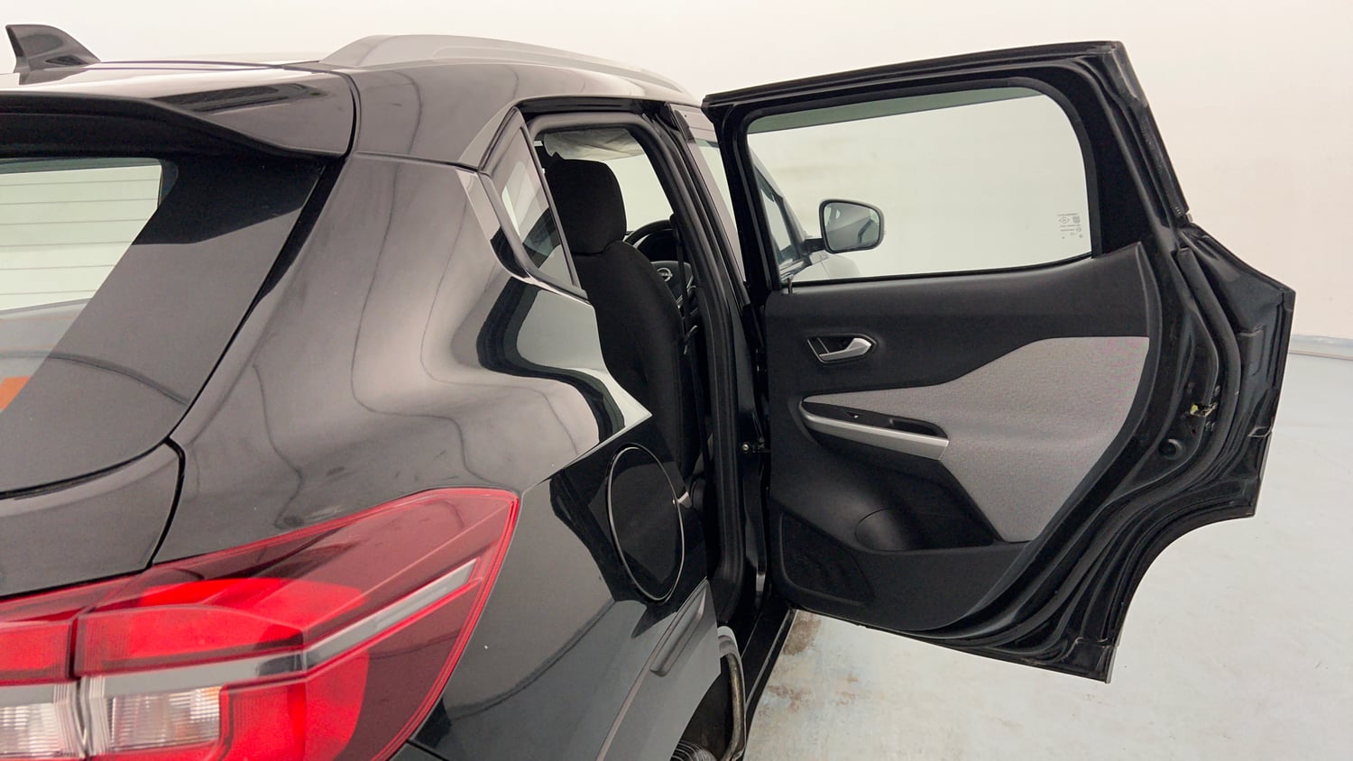 Used 2024 Nissan Magnite XL Petrol Manual interior RIGHT REAR DOOR OPEN VIEW