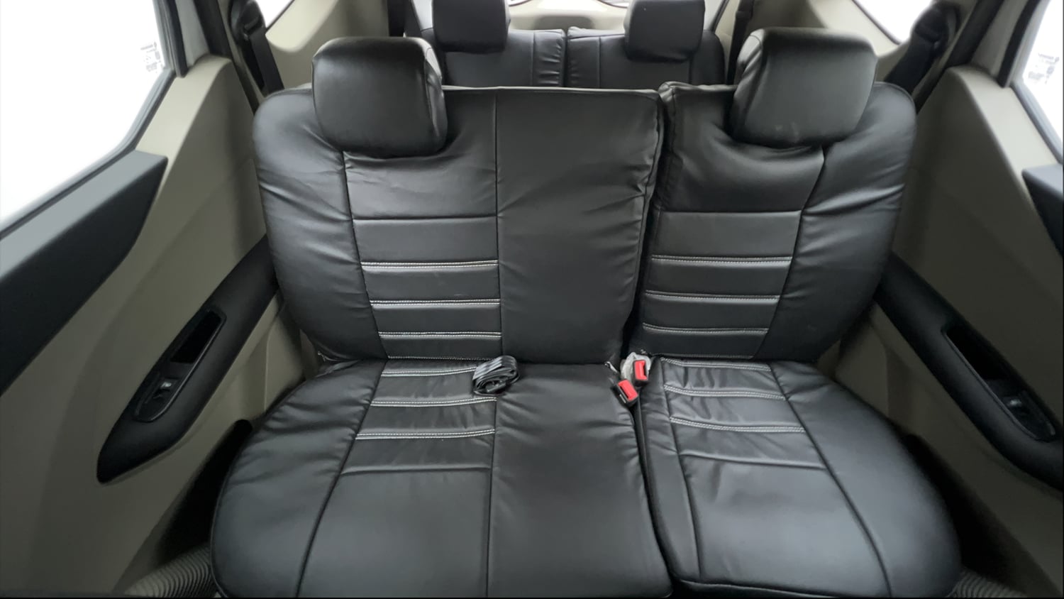 Used 2020 Renault Triber RXZ Petrol Manual interior REAR SEAT CONDITION VIEW