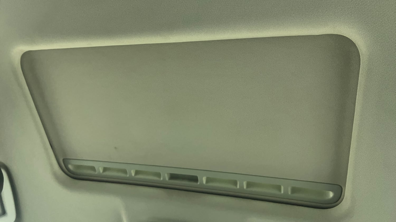 Used 2022 Tata Nexon XZA Plus (O) Petrol Automatic top_features Sunroof