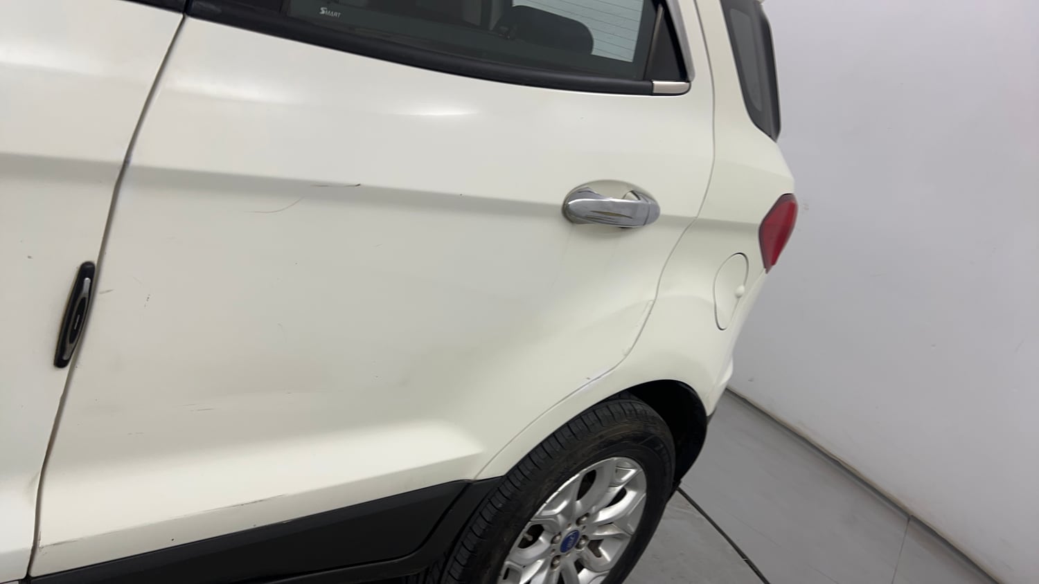 Used 2015 Ford EcoSport Titanium 1.5 TDCi (Opt) Diesel Manual dents MINOR SCRATCH
