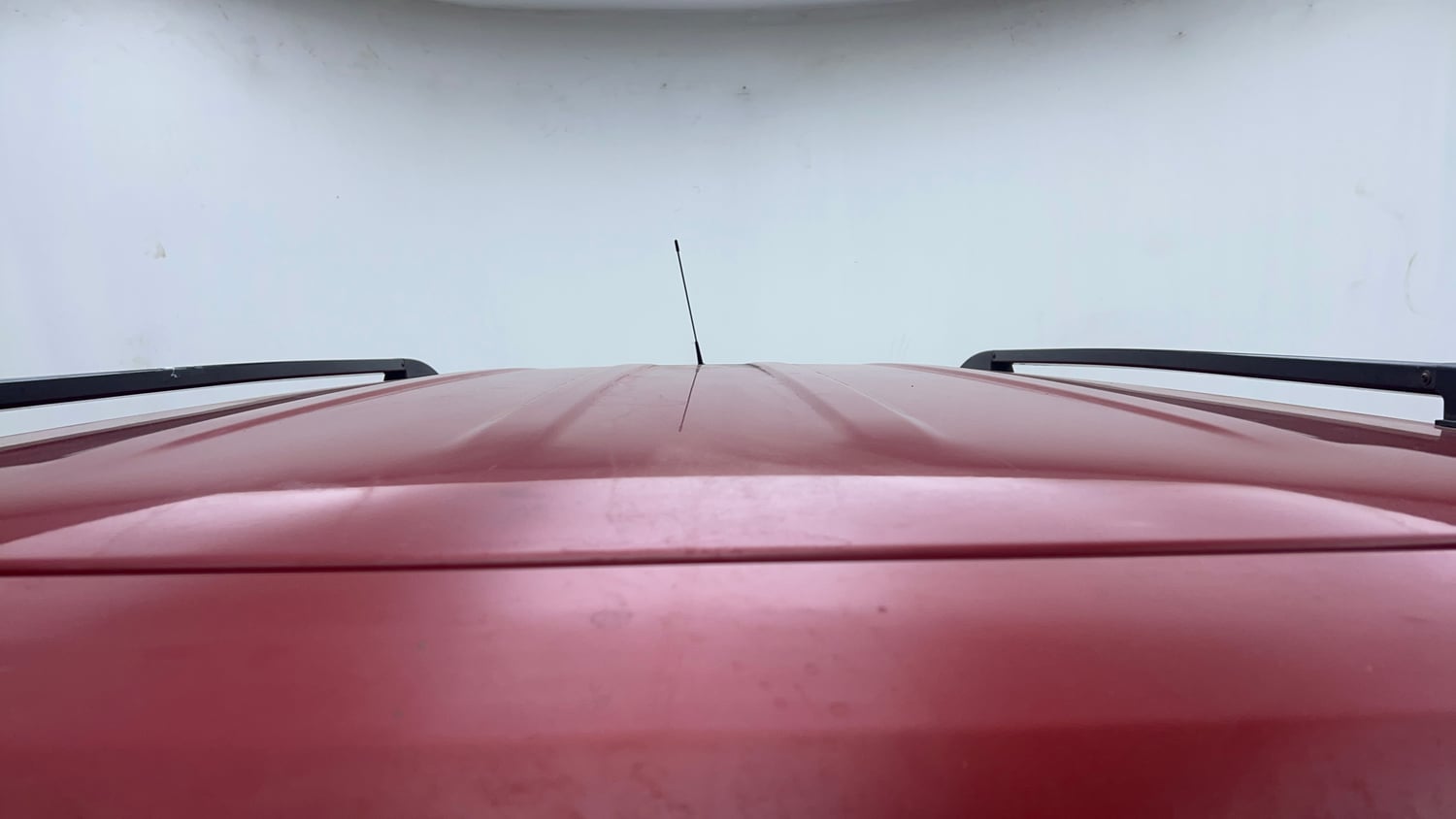 Used 2017 Mahindra TUV300 T8 mHAWK100 Diesel Manual exterior EXTERIOR ROOF VIEW