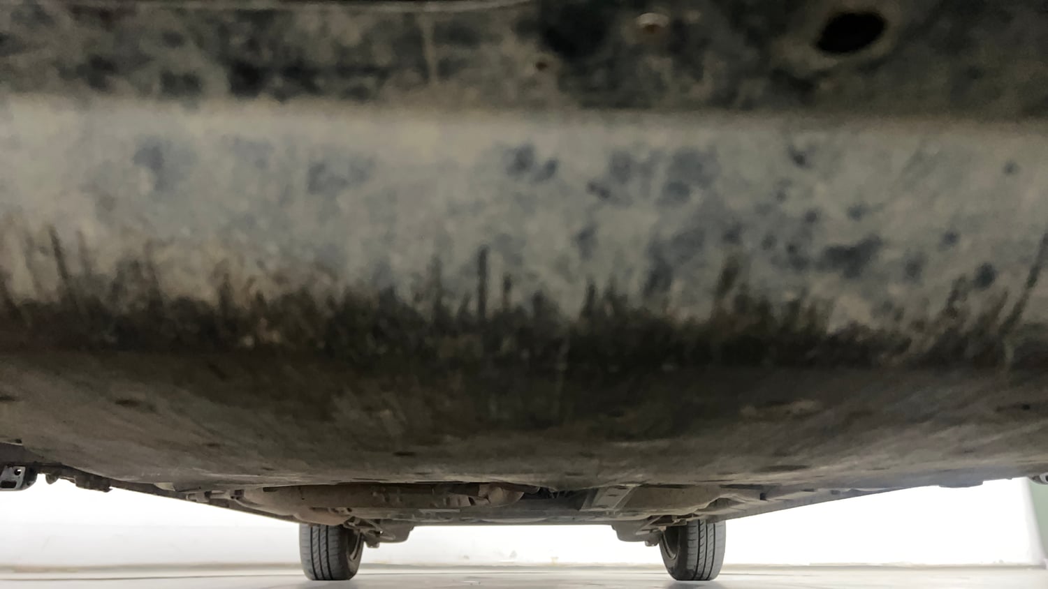 Used 2014 Honda City SV Petrol Manual extra FRONT LEFT UNDERBODY VIEW