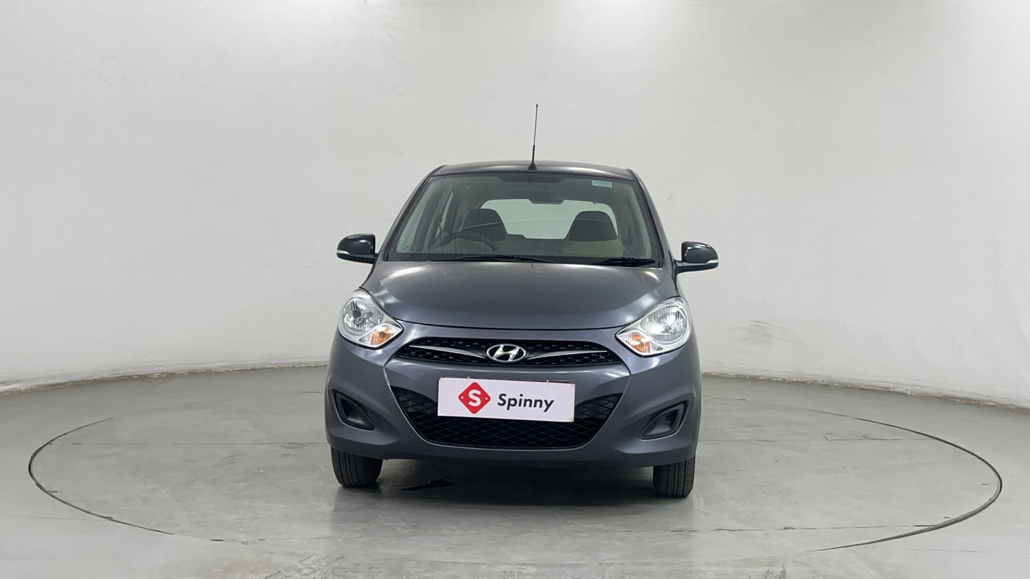 Used 2013 Hyundai i10 Magna 1.2 CNG (Outside Fitted) Cng Manual exterior FRONT VIEW