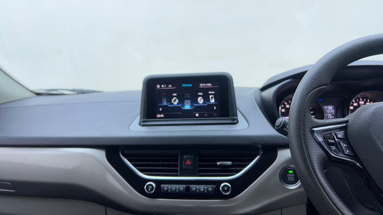 Used 2019 Tata Nexon XZA Plus Diesel Dual Tone Diesel Automatic interior MUSIC SYSTEM & AC CONTROL VIEW
