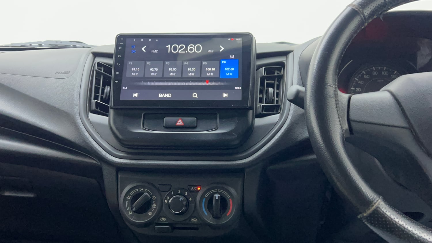 Used 2022 Maruti Suzuki Celerio LXi Petrol Manual interior MUSIC SYSTEM & AC CONTROL VIEW