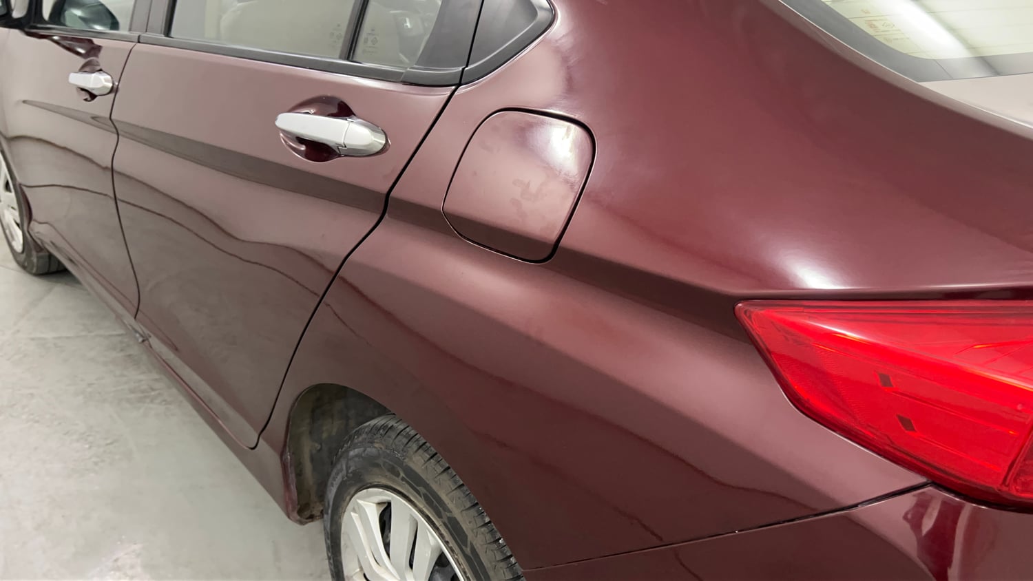 Used 2014 Honda City SV Petrol Manual dents MINOR SCRATCH