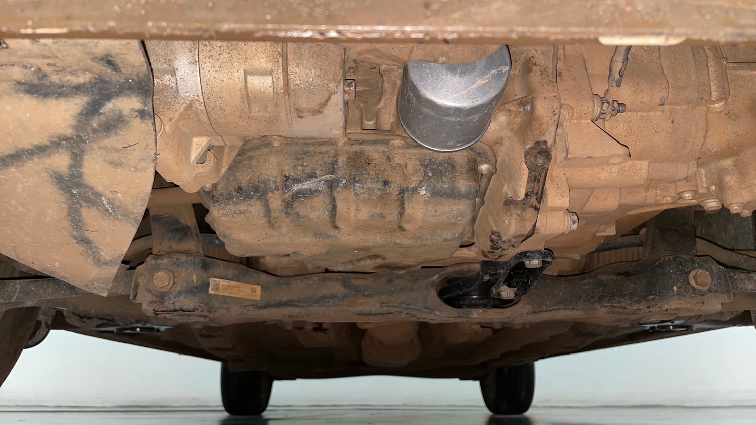 Used 2022 Volkswagen Virtus Topline 1.0 TSI MT Petrol Manual extra FRONT LEFT UNDERBODY VIEW