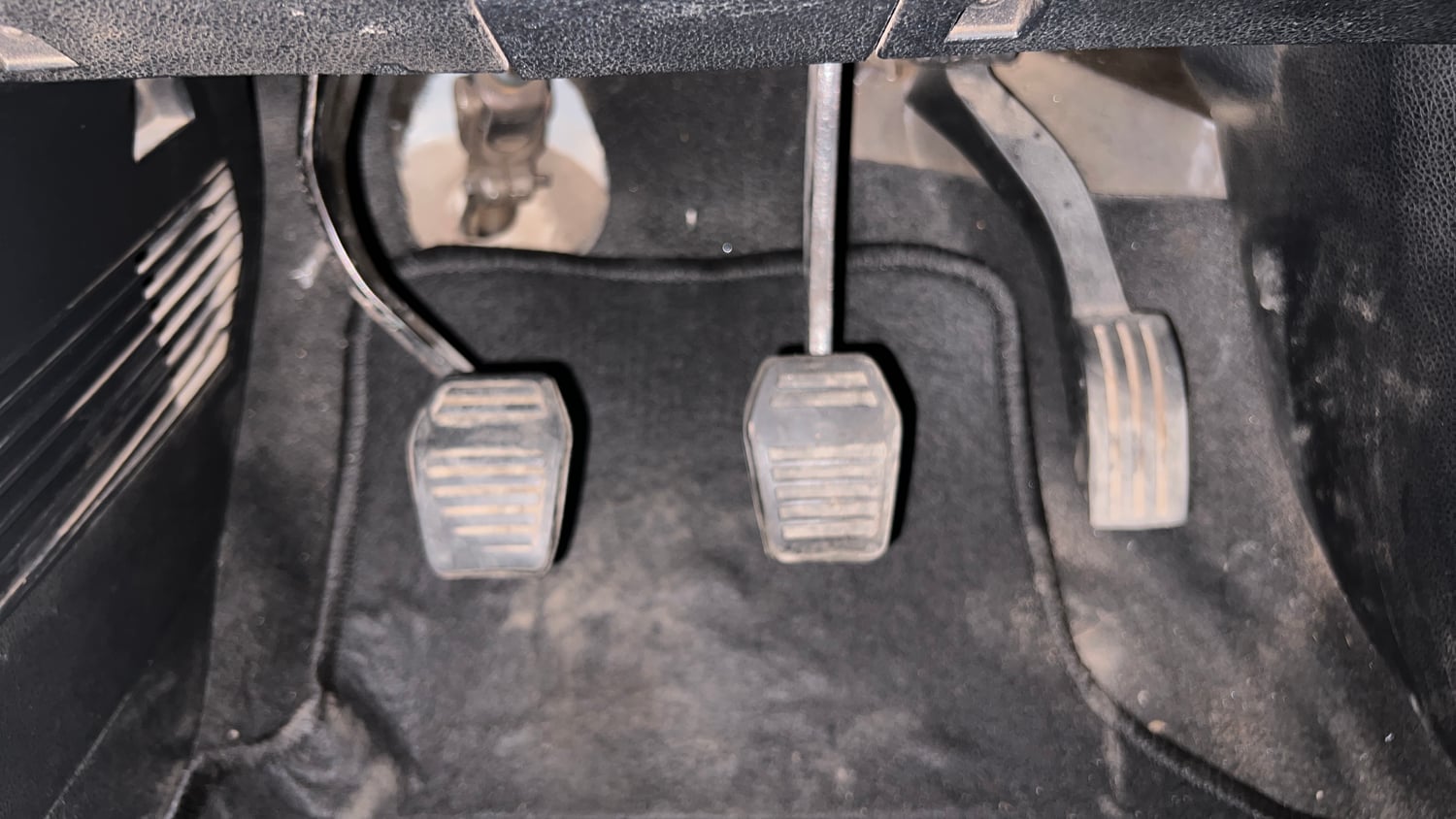 Used 2013 Ford Figo Duratec Petrol Titanium 1.2 Petrol Manual interior PEDALS VIEW