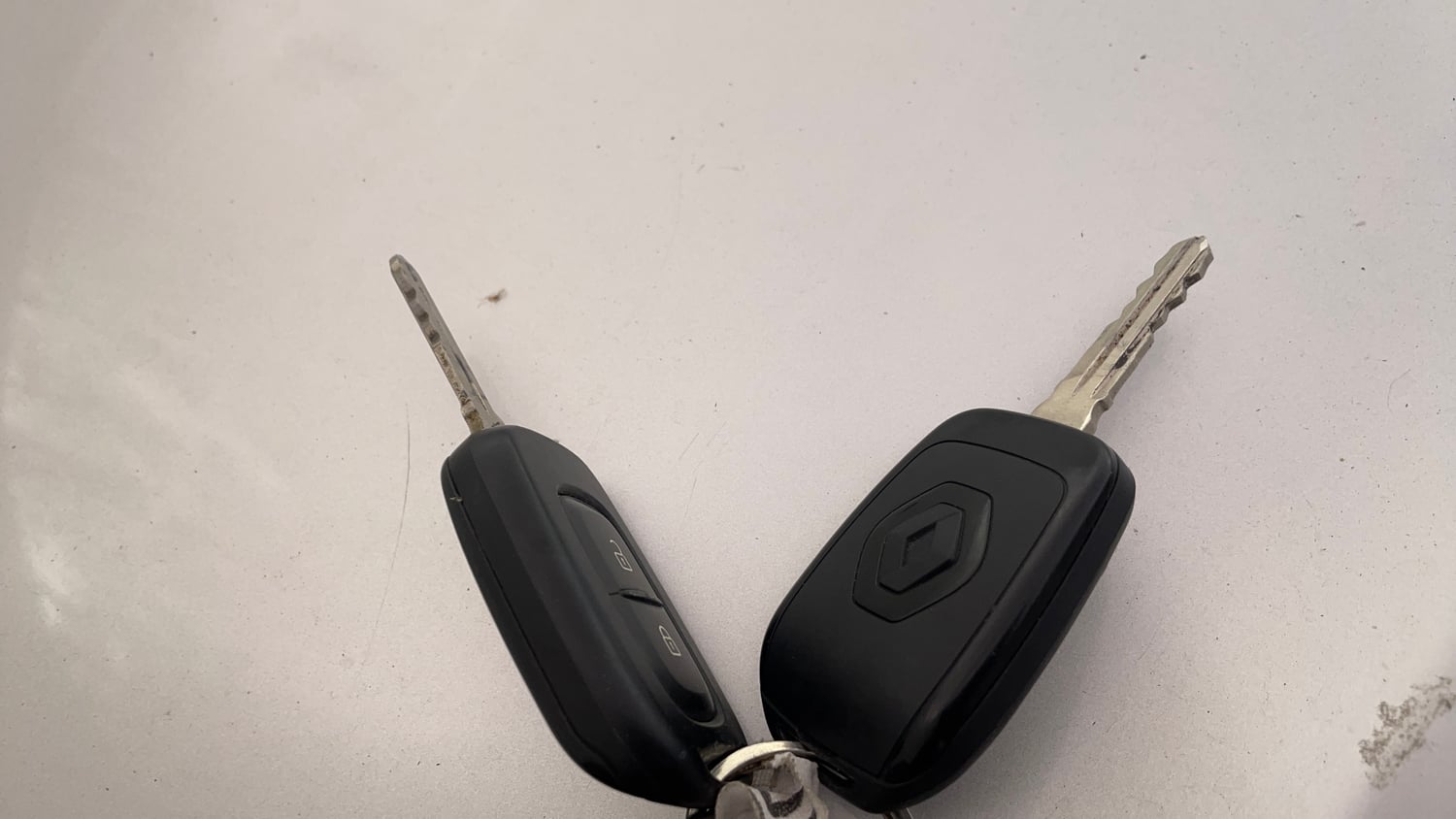 Used 2022 Renault Triber Limited Edition Petrol Manual extra CAR KEY VIEW