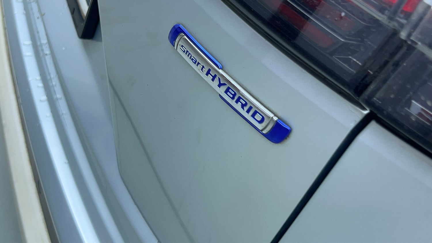 Used 2024 Maruti Suzuki Grand Vitara Alpha Smart Hybrid AT Petrol Automatic dents MINOR SCRATCH