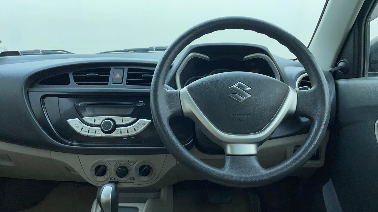 Used 2018 Maruti Suzuki Alto K10 VXi AMT Petrol Automatic interior STEERING VIEW
