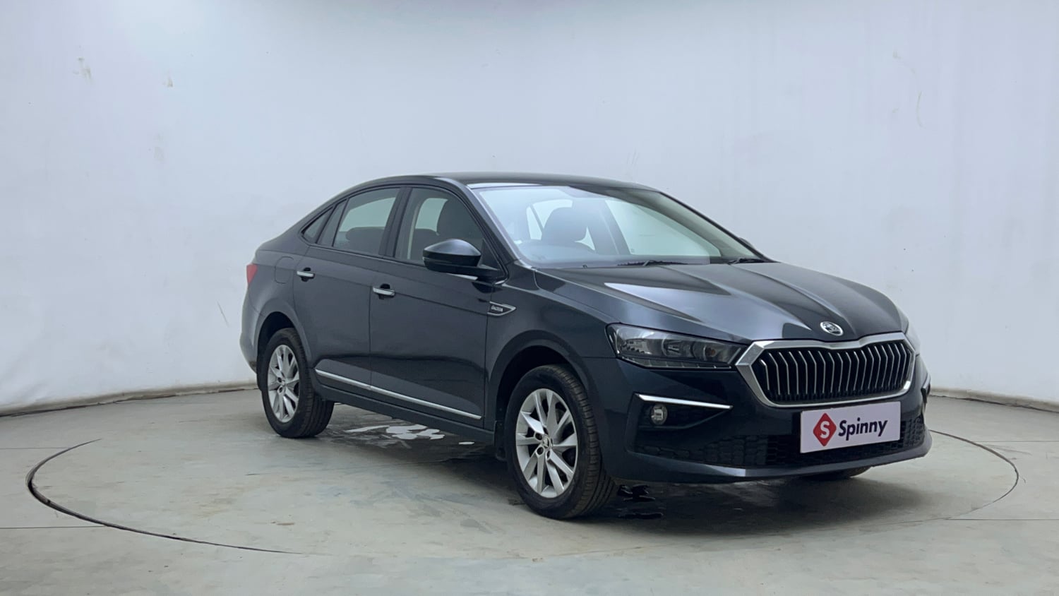 Used 2023 Skoda Slavia Ambition 1.0L TSI MT Petrol Manual exterior RIGHT FRONT CORNER VIEW