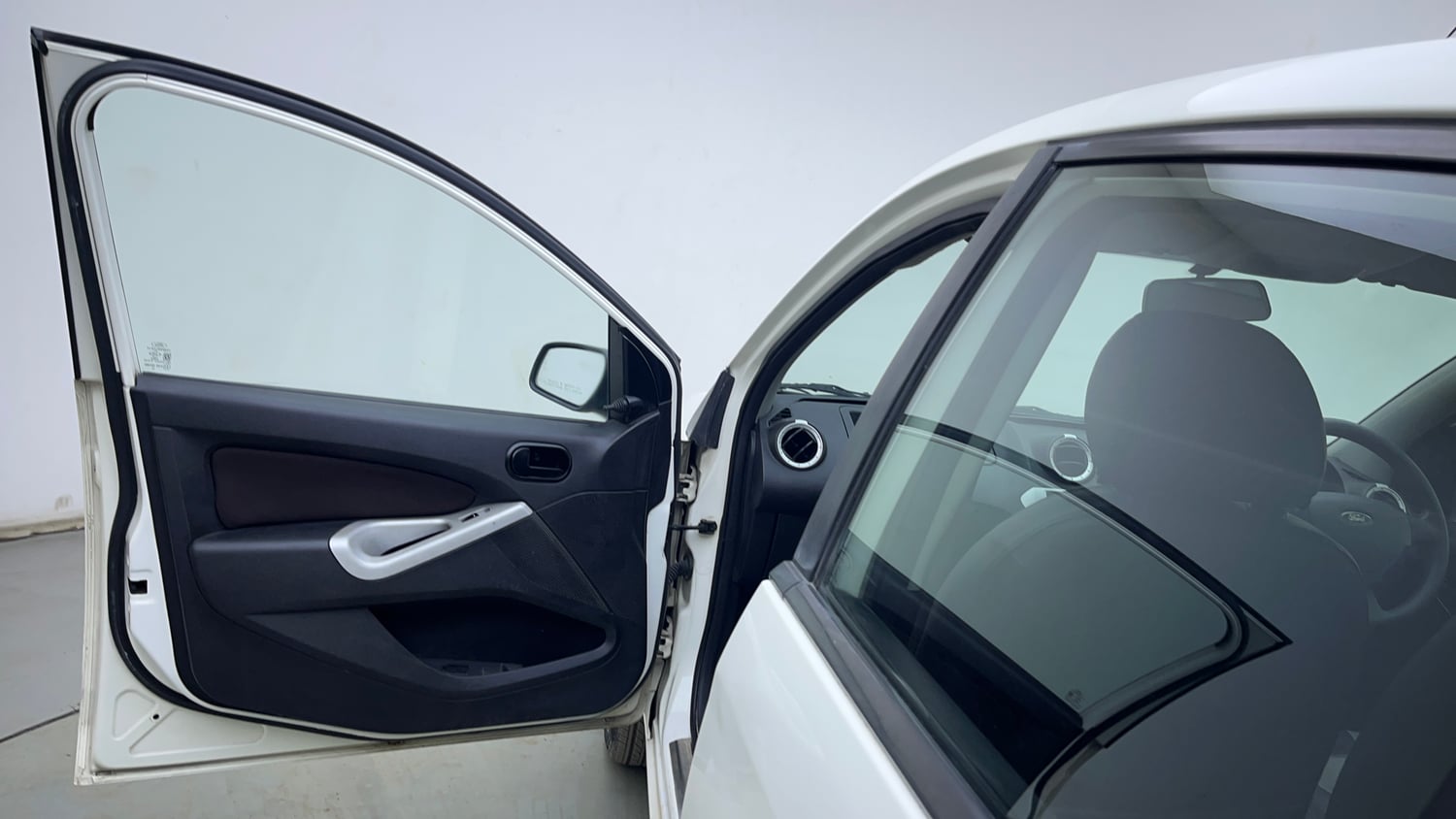 Used 2012 Ford Figo Duratorq Diesel ZXI 1.4 Diesel Manual interior LEFT FRONT DOOR OPEN VIEW