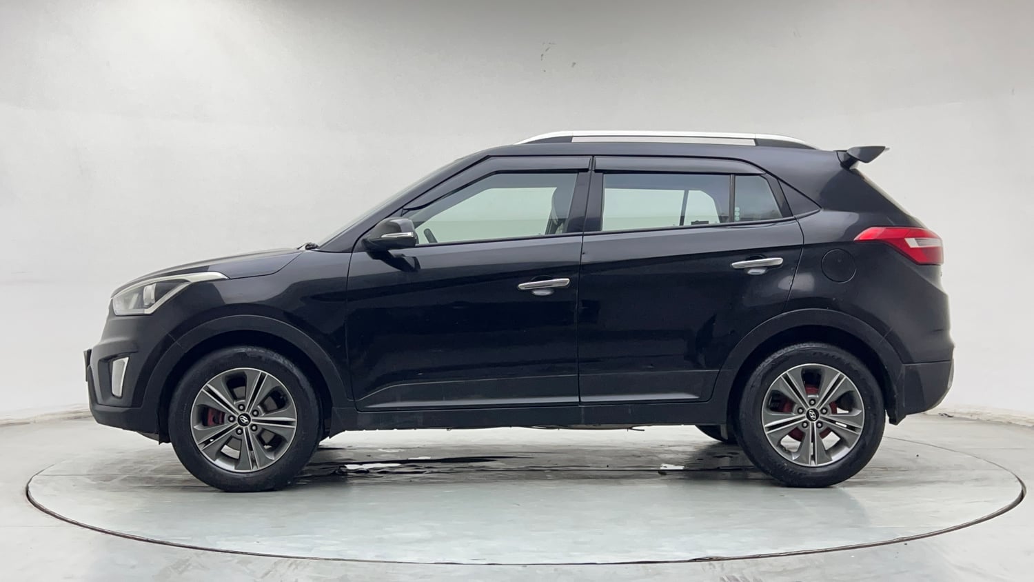 Used 2017 Hyundai Creta 1.6 SX Plus AT Petrol Petrol Automatic exterior LEFT SIDE VIEW
