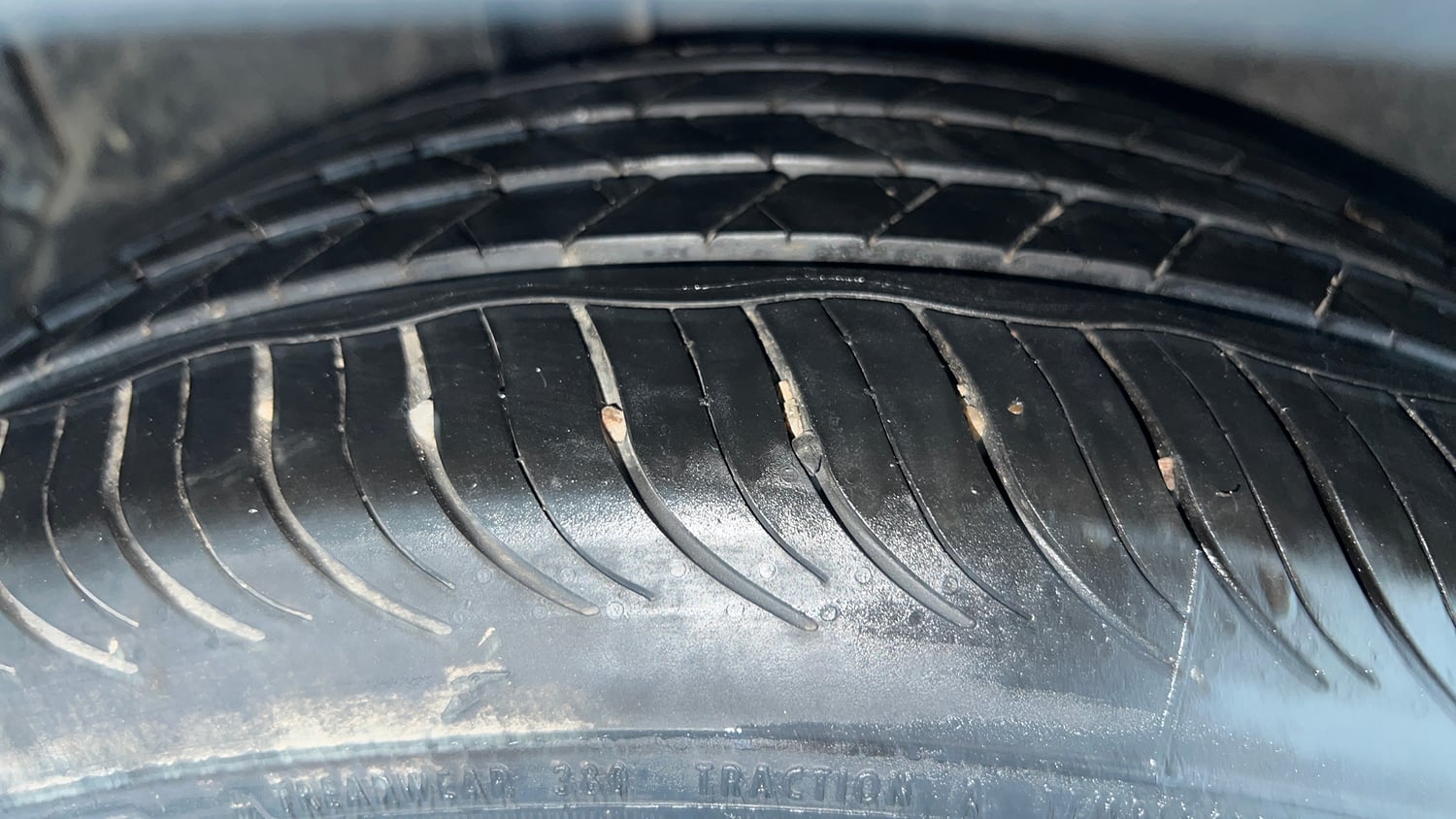 Used 2021 Kia Sonet HTX 1.0 iMT Petrol Manual tyres RIGHT REAR TYRE TREAD VIEW
