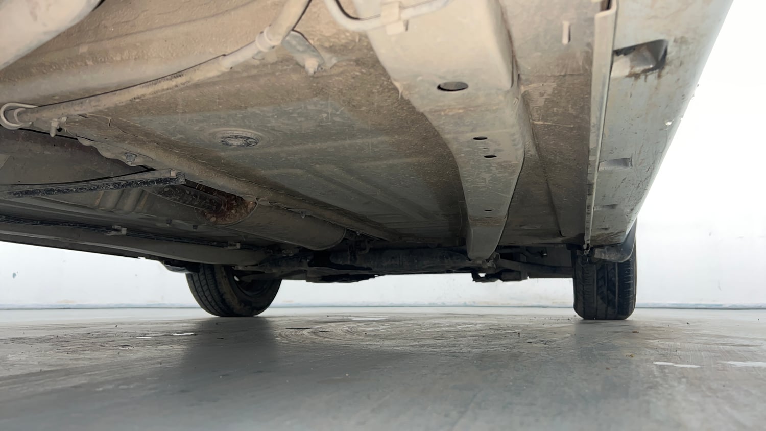 Used 2020 Maruti Suzuki Baleno Delta Petrol Manual extra REAR RIGHT UNDERBODY VIEW