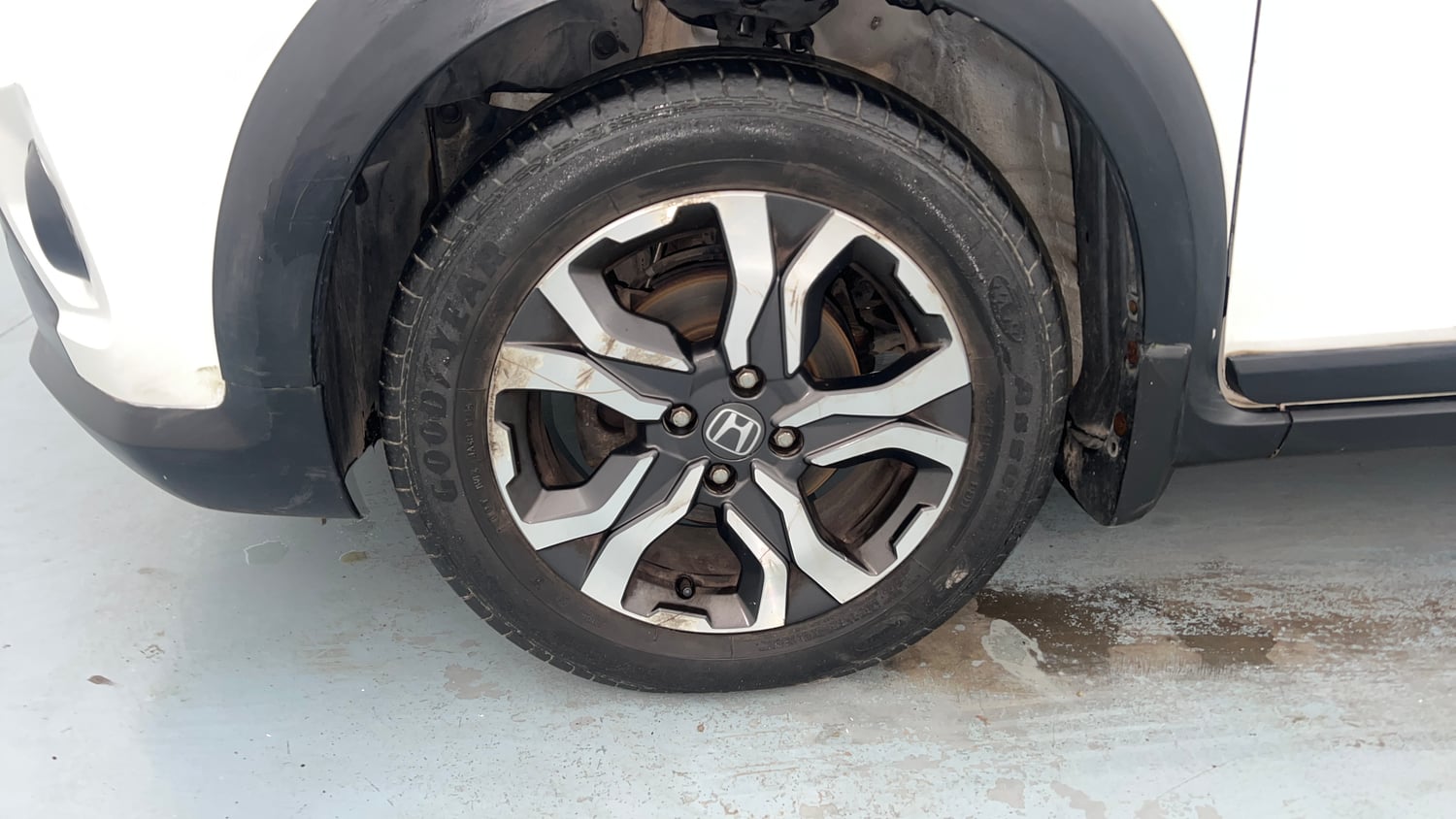 Used 2019 Honda WR-V Edge Edition Plus Petrol Petrol Manual tyres LEFT FRONT TYRE RIM VIEW