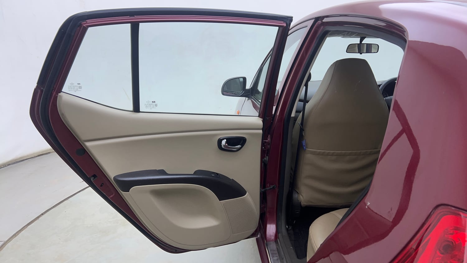 Used 2015 Hyundai i10 Sportz 1.1 iRDE2 Petrol Manual interior LEFT REAR DOOR OPEN VIEW