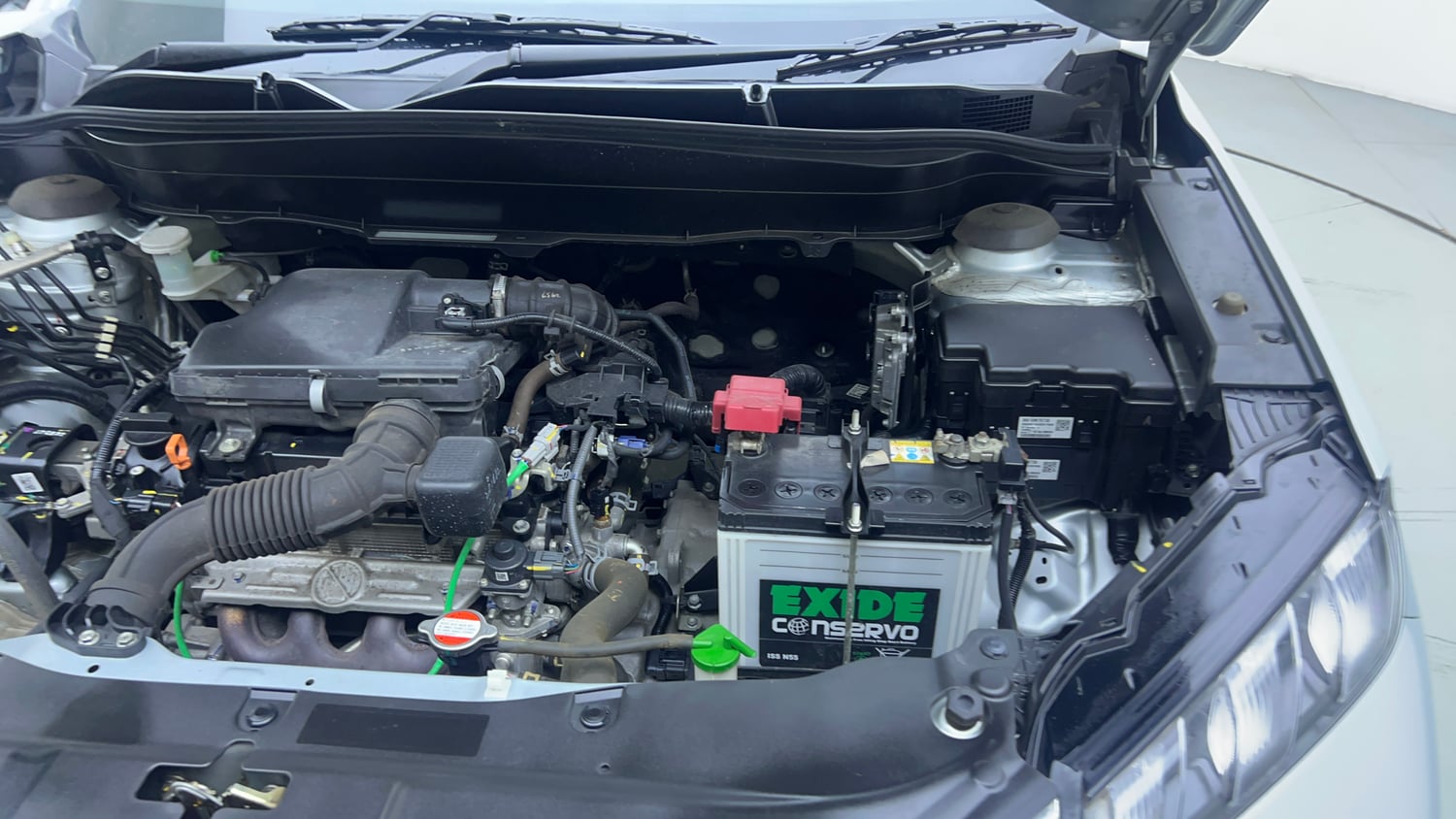 Used 2024 Maruti Suzuki Grand Vitara Alpha Smart Hybrid AT Petrol Automatic engine ENGINE LEFT SIDE VIEW