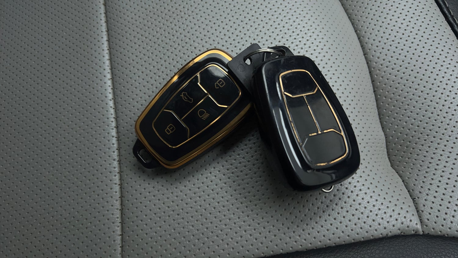 Used 2023 Tata Tigor XZA Plus Petrol Automatic extra CAR KEY VIEW