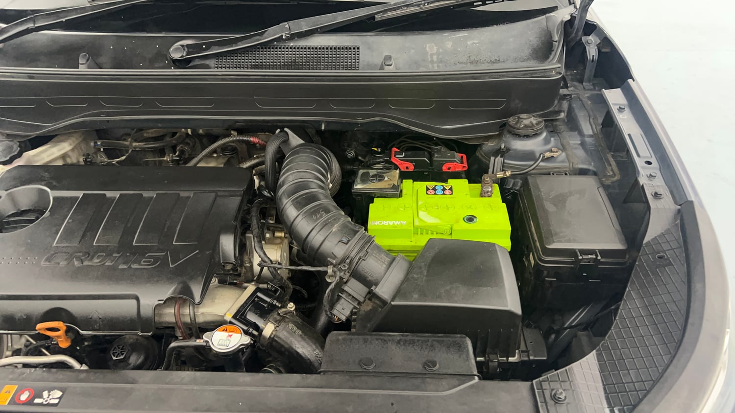 Used 2020 Hyundai Venue S 1.4 CRDi Diesel Manual engine ENGINE LEFT SIDE VIEW