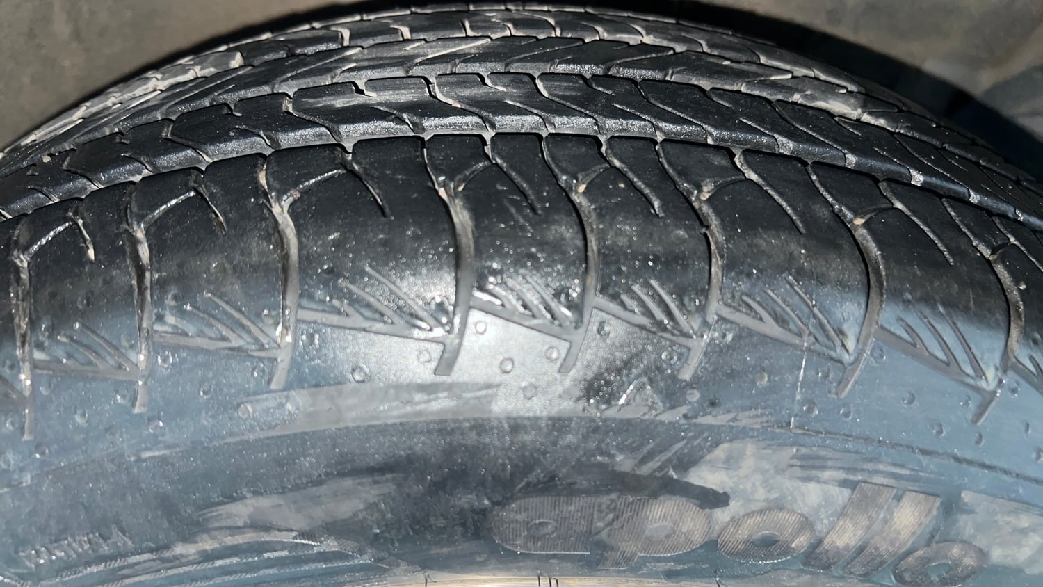 Used 2017 Hyundai Creta 1.6 SX Plus AT Petrol Petrol Automatic tyres RIGHT FRONT TYRE TREAD VIEW