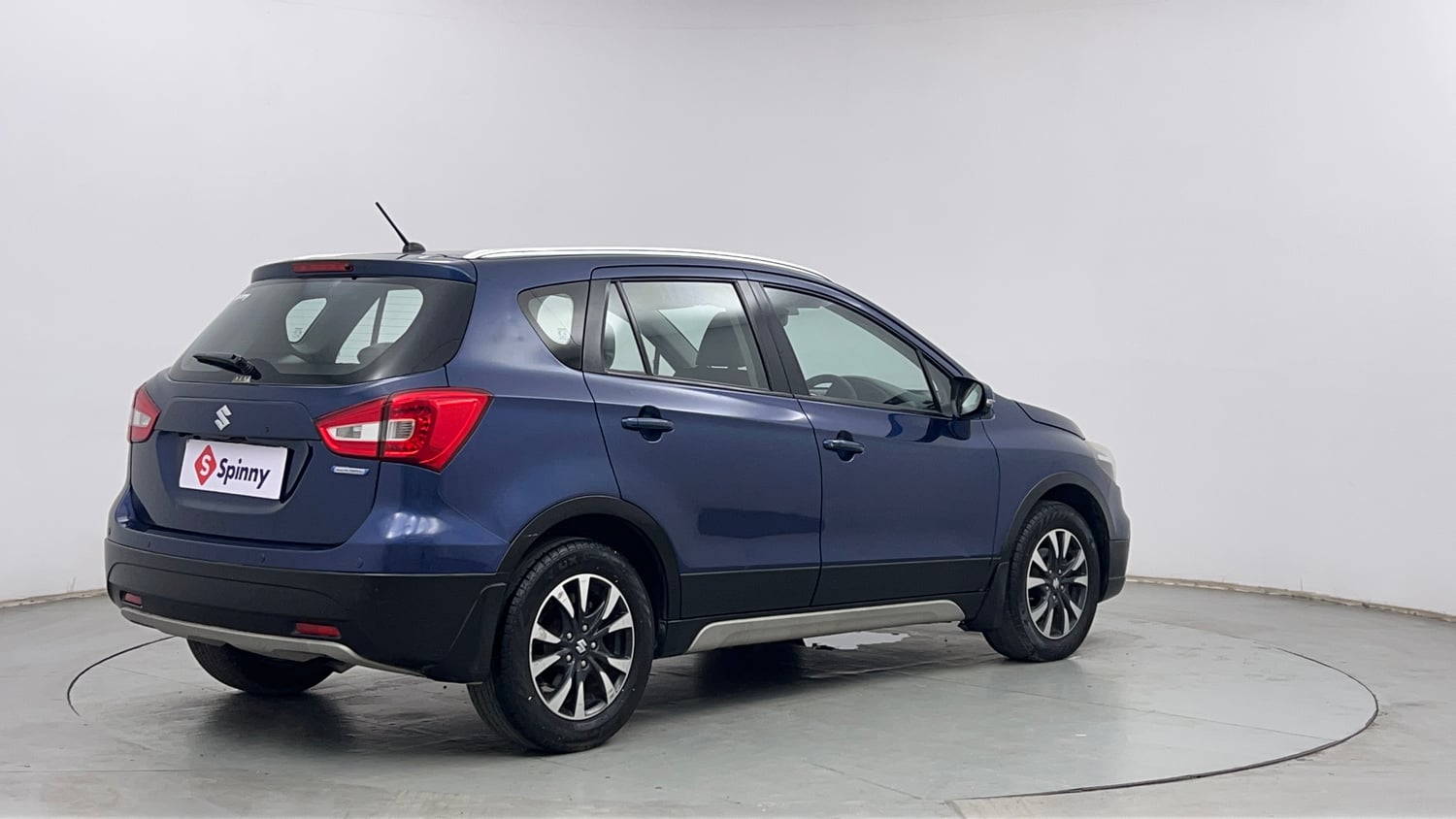 Used 2017 Maruti Suzuki S-Cross Alpha 1.3 Diesel Manual exterior RIGHT REAR CORNER VIEW