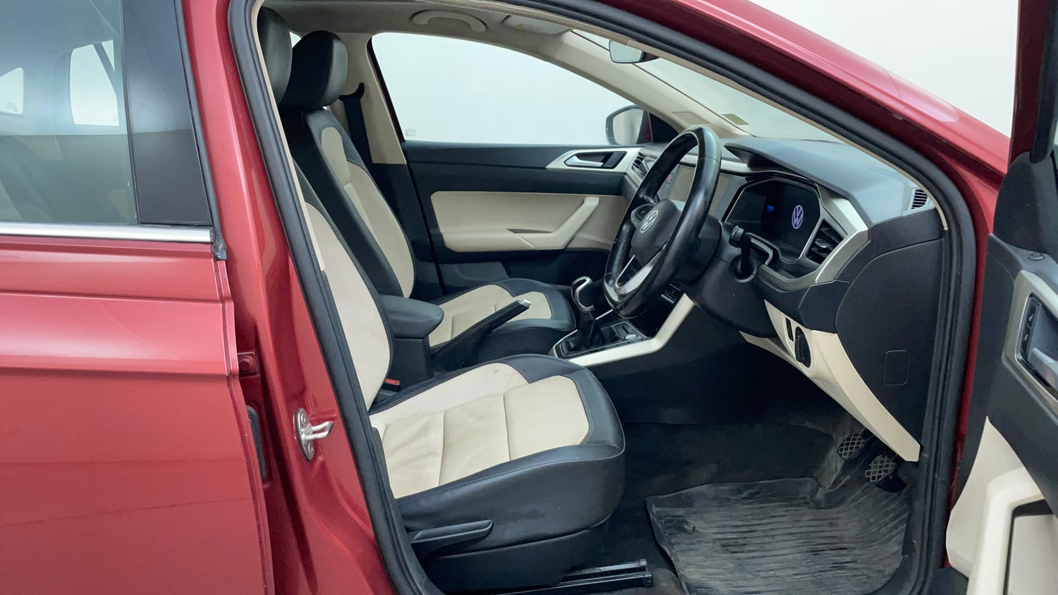 Used 2022 Volkswagen Virtus Topline 1.0 TSI MT Petrol Manual interior RIGHT SIDE FRONT DOOR CABIN VIEW